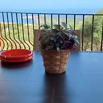Vista Mare In Collina 4*