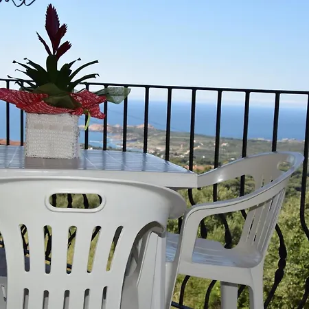 Vista Mare In Collina Isola Rossa (Sassari)