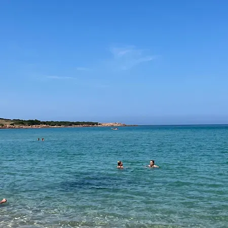 Aparthotel Vista Mare In Collina Isola Rossa (Sassari)