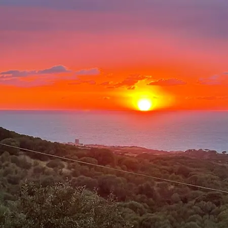 Aparthotel Vista Mare In Collina Isola Rossa (Sassari)