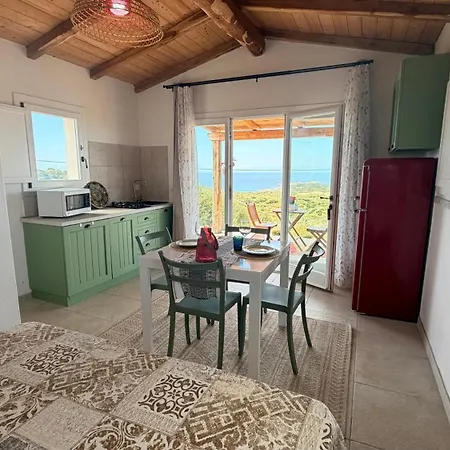 Vista Mare In Collina 公寓式酒店
