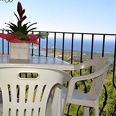 Lejlighedshotel Vista Mare In Collina